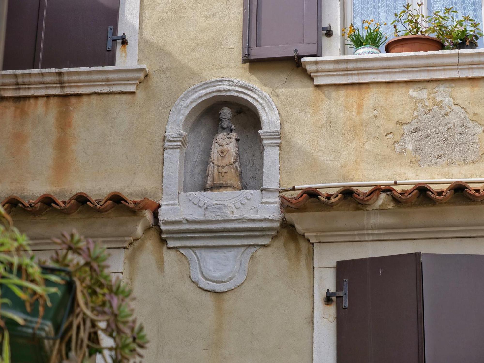 Casa Vianella - Romantico Monolocale Per Vivere Come Una Volta Grado Eksteriør billede